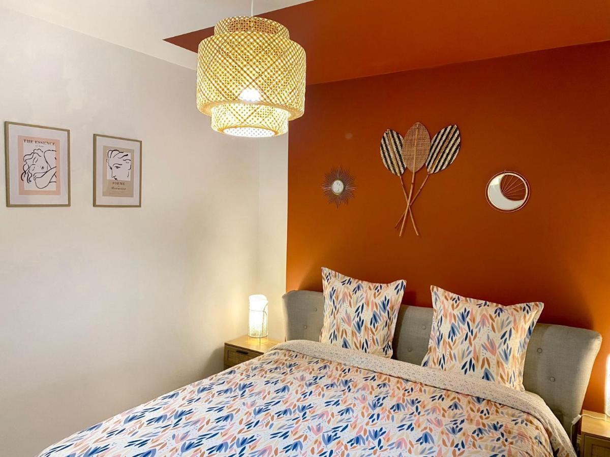 L'Alcove - T2 Calme, Terrasse & Parking Prive Apartment Castres  Bagian luar foto